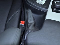 宝马3系 2013款 320i 2.0T 自动 时尚型