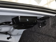 宝马3系 2013款 320i 2.0T 自动 时尚型