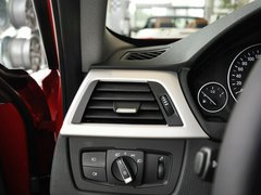 宝马3系 2013款 320i 2.0T 自动 时尚型