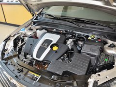 上汽荣威  550S 1.8DVVT 手动 发动机主体特写
