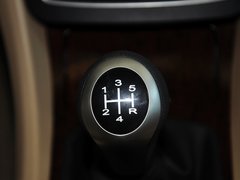 荣威550 2013款 550S 1.8L 手动 启逸版