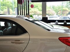 荣威550 2013款 550S 1.8L 手动 启逸版