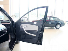 奔腾X80 2013款 2.0L 手动 豪华型