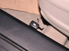 奔腾X80 2013款 2.0L 自动 豪华型