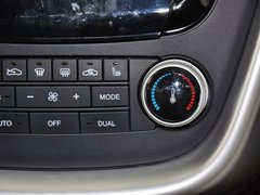 奔腾X80 2013款 2.0L 自动 豪华型