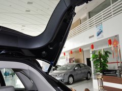 奔腾X80 2013款 2.0L 自动 豪华型