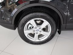 奔腾X80 2013款 2.0L 自动 豪华型