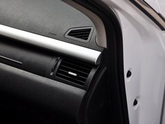 奔腾X80 2013款 2.0L 自动 豪华型