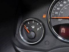 指南者(进口) 2014款 2.4L 自动 四驱蛇行珍藏版 5座