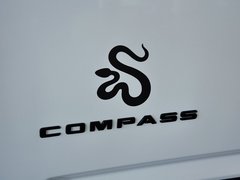 指南者(进口) 2014款 2.4L 自动 四驱蛇行珍藏版 5座