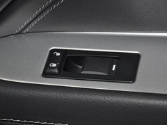 指南者(进口) 2014款 2.0L 自动 两驱豪华版 5座