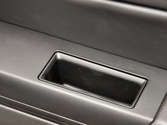 指南者(进口) 2014款 2.0L 自动 两驱运动版 5座