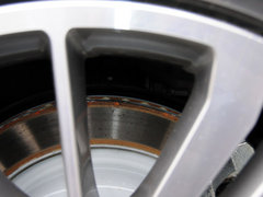 揽胜运动 2013款 5.0 V8 NA 黑标限量版 5座