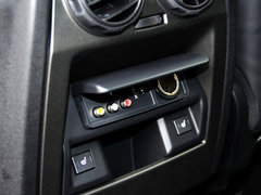 揽胜运动 2013款 5.0 V8 NA 黑标限量版 5座