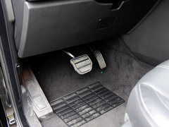揽胜运动 2013款 5.0 V8 NA 黑标限量版 5座