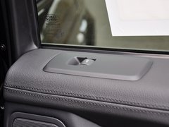 揽胜运动 2013款 5.0 V8 NA 黑标限量版 5座
