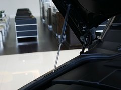 揽胜运动 2013款 5.0 V8 NA 黑标限量版 5座