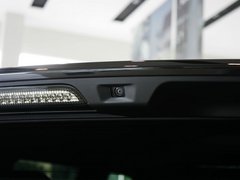 揽胜运动 2013款 5.0 V8 NA 黑标限量版 5座