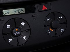 A380 2010款 1.6L 手动 基本型 5门