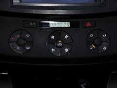 A380 2010款 1.6L 手动 基本型 5门
