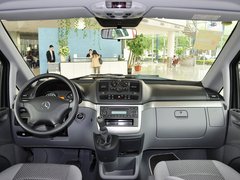 福建奔驰  3.0L 自动 中控台整体