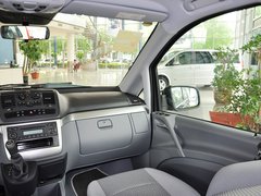 威霆 2013款 3.0L 自动 商务型