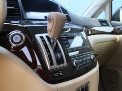 贵士 2013款 3.5L CVT SL+ 7座