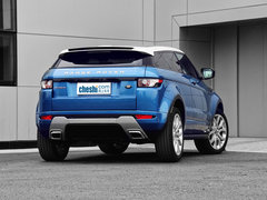 路虎 2.0T 自动 车辆右侧尾部视角