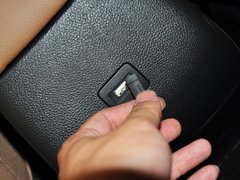 宝骏630 2013款 1.5L 手动 舒适型炫酷版