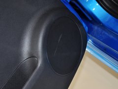 宝骏630 2013款 1.5L 手动 舒适型炫酷版