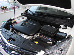 长安乘用车  1.6L 手动 发动机局部特写