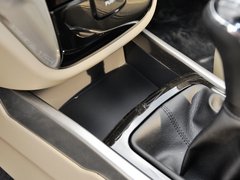 逸动 2013款 1.6L 手动 尊贵型
