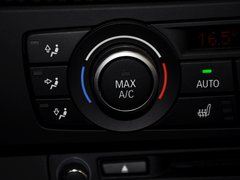 宝马M3 2013款 4.0L DCT 敞篷轿跑车磨砂限量版