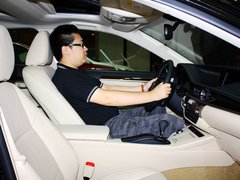 雷克萨斯ES 2013款 250 MarkLevinson限量版