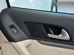 途观 2013款 1.8TSI 自动 四驱舒适版 5座
