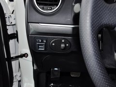 哈弗H5 2013款 智尊版 2.0T 手动 四驱精英型 5座