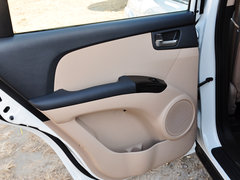 狮跑 2013款 2.0 GL 手动两驱 5座