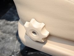 狮跑 2013款 2.0 DLX 自动两驱 5座