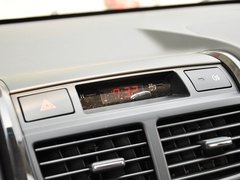 狮跑 2013款 2.0 DLX 自动两驱 5座