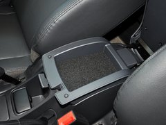狮跑 2013款 2.0 DLX 自动两驱 5座