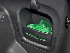 狮跑 2013款 2.0 DLX 自动两驱 5座