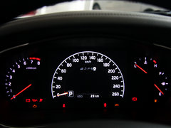 凯尊 2013款 2.4L 自动 旗舰型 国V