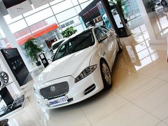捷豹XJ 2013款 3.0SC 自动 剑桥限量版