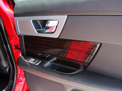 捷豹XF 2013款 2.0T 自动 剑桥限量版