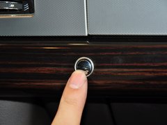 捷豹XF 2013款 2.0T 自动 剑桥限量版