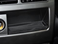 捷豹XF 2013款 2.0T 自动 剑桥限量版