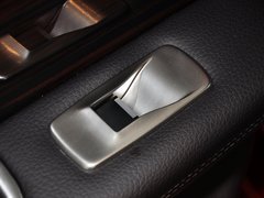 捷豹XF 2013款 2.0T 自动 剑桥限量版