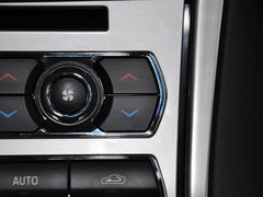 捷豹XF 2013款 2.0T 自动 剑桥限量版