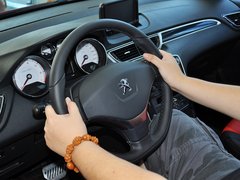 标致308 2013款 1.6L 自动 风尚陈坤出色版