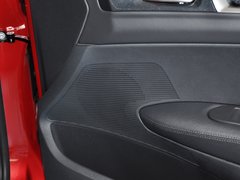 标致308 2013款 1.6L 自动 风尚陈坤出色版
